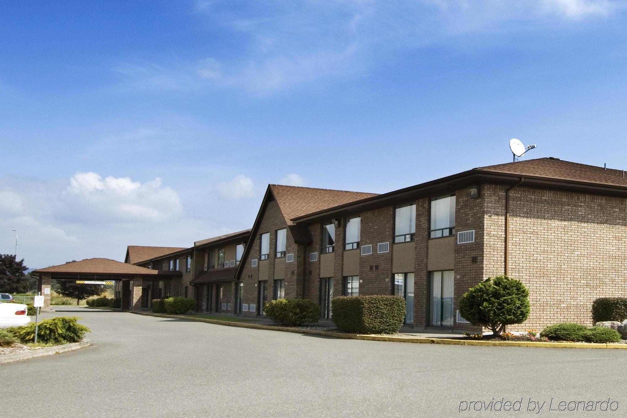 Comfort Inn Chilliwack Exterior foto